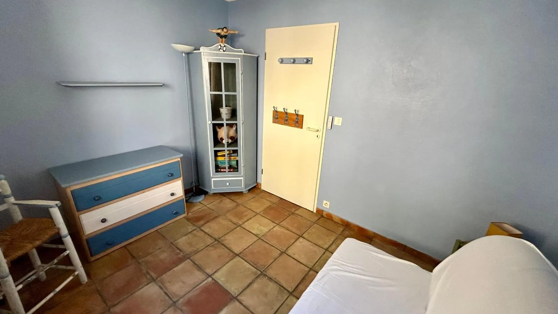 Spacious & Unique Sea View Apt Terrace Pool & Charm Le Lavandou